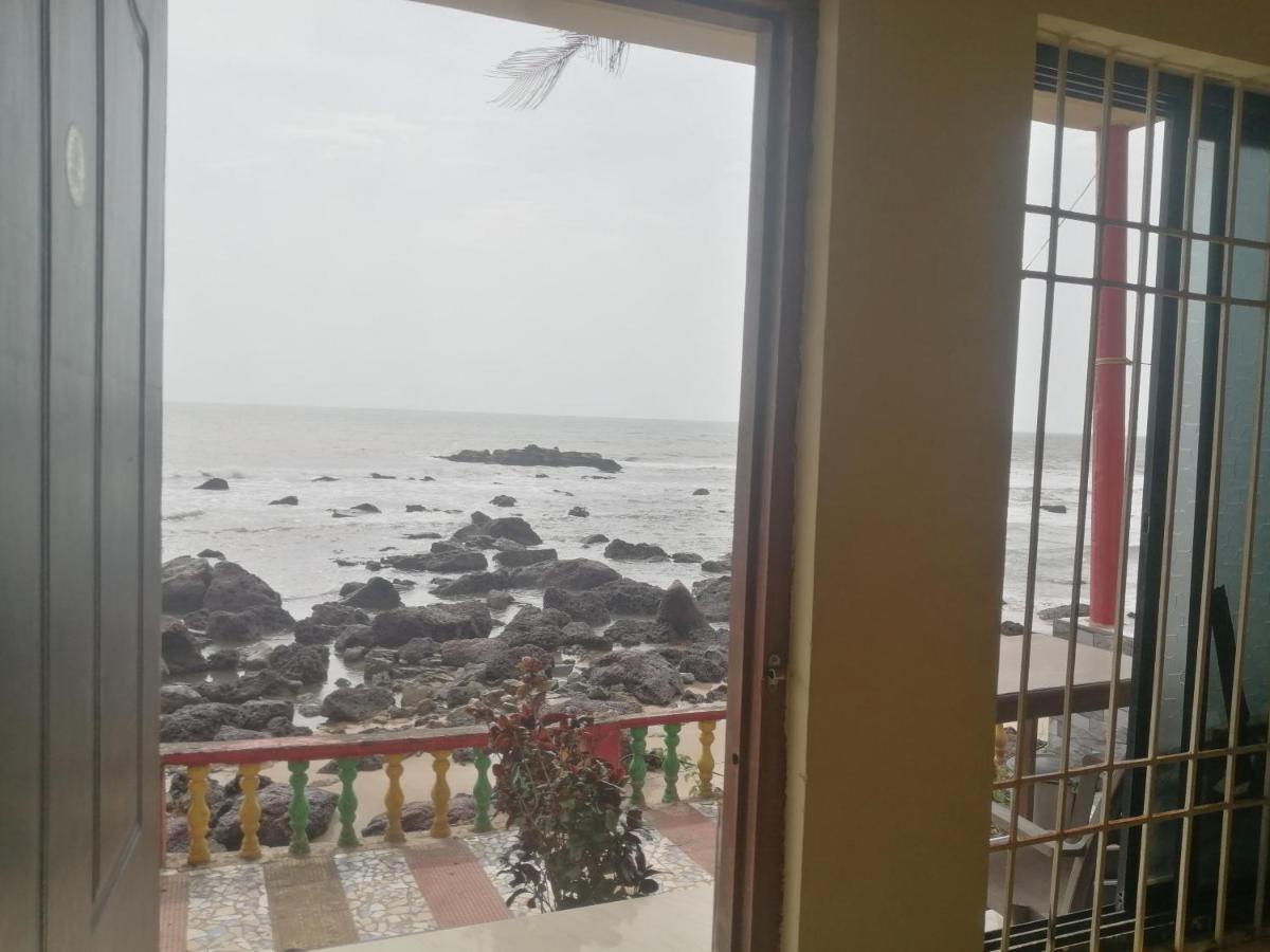 Shree Sai Cottage Sea View Arambol Exterior photo